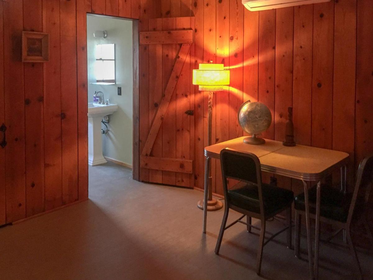 Joshua Tree Ranch House Motel Buitenkant foto