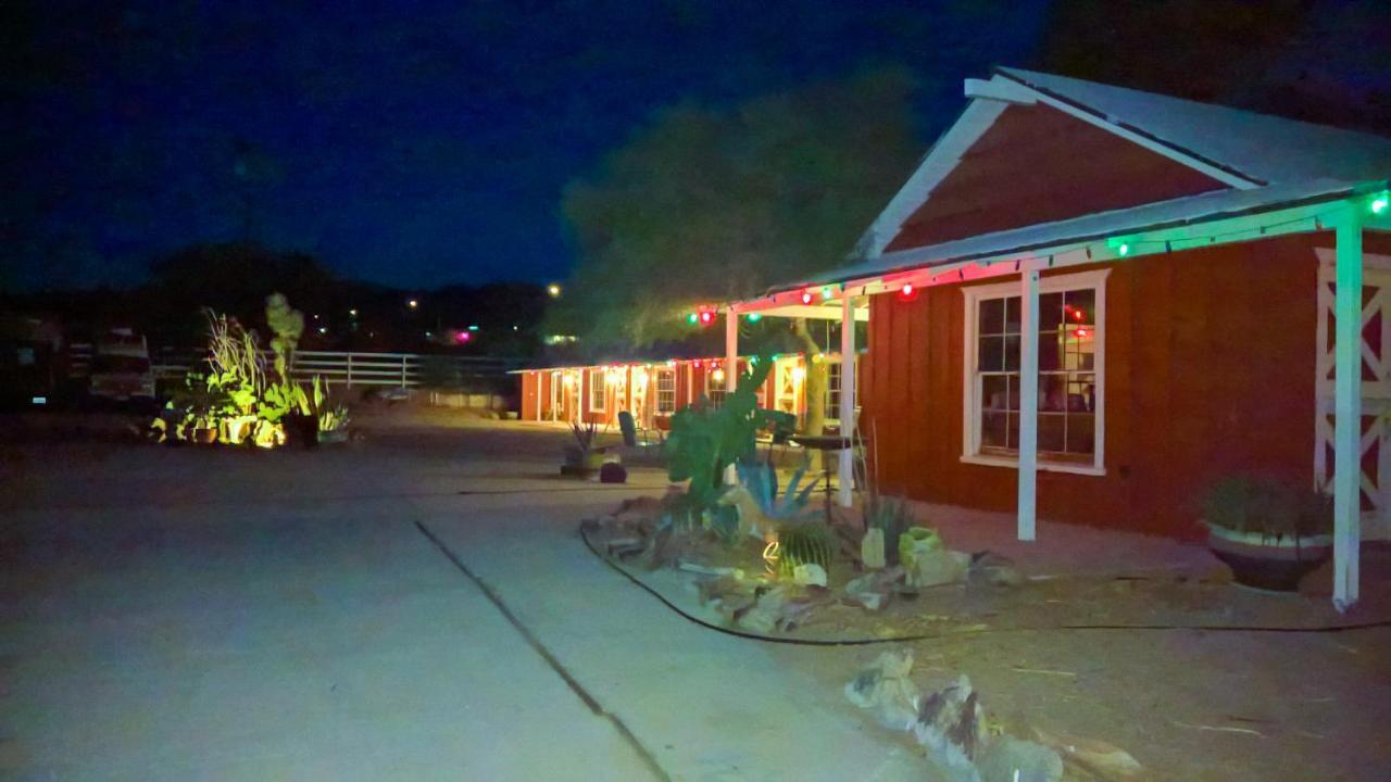 Joshua Tree Ranch House Motel Buitenkant foto
